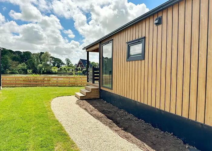Chalet 501B Op Recreatiepark De Wielen